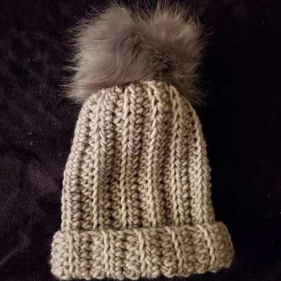 🌻HP🌻Handmade Crochet Baby Blanket & Hat Set - Picture 4 of 7